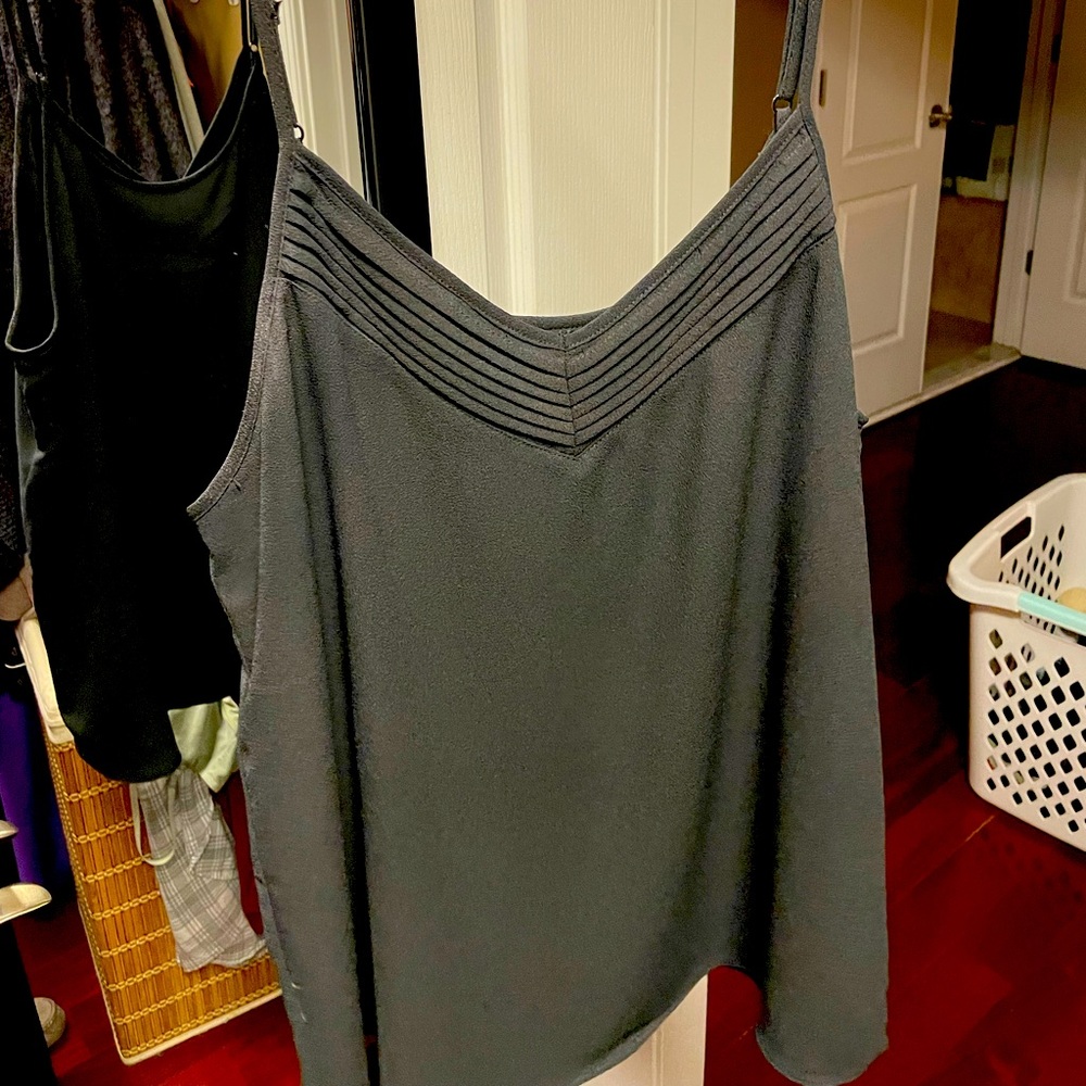 Black State Top